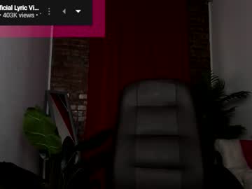 webcam girl elliy_coy live cam image #5196411