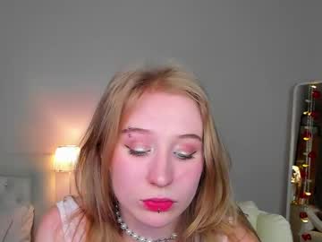 webcam girl astralfleur live cam image #11998217