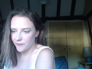 webcam girl bluexstacey live cam image #3237642
