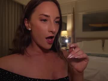 webcam girl hannahjames710 live cam image #11519137