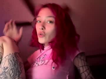 webcam girl lookingforlona live cam image #12920118