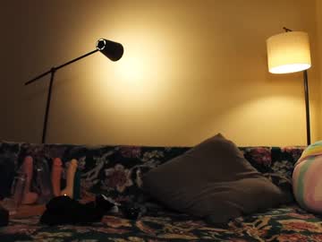 webcam girl khloeexoxo live cam image #8554653