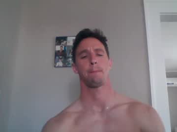 webcam man runfasterxo live cam image #1924575