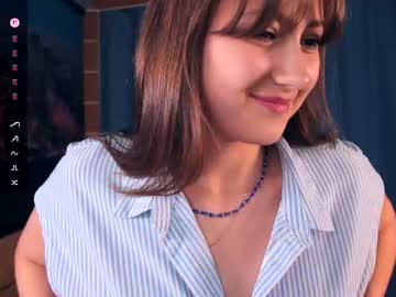 webcam girl primroseburchard live cam image #12981014
