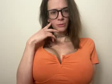 webcam girl naomi_reah live cam image #8119375