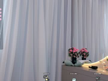 webcam girl odeliabrownell live cam image #10550778