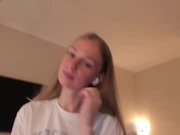 webcam girl magic_couple13 live cam image #10358891