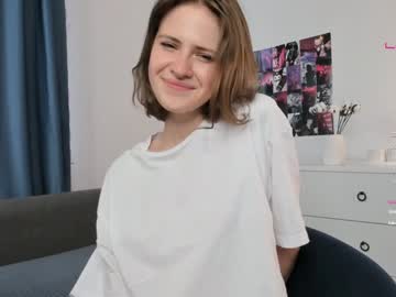 webcam girl cold_bumble live cam image #9733480