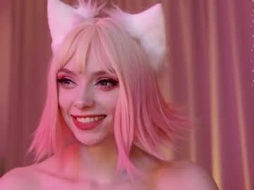 webcam girl holliwould_ live cam image #8803610