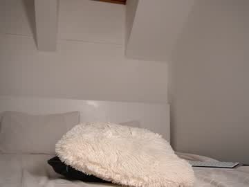 webcam girl aria_diaz live cam image #8626106