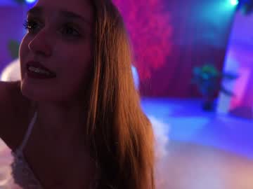 webcam girl _meganmeow_ live cam image #10124003