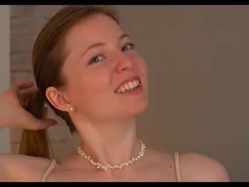 webcam girl mona_elisa live cam image #12591918