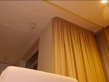 webcam girl aveksmr live cam image #7012477