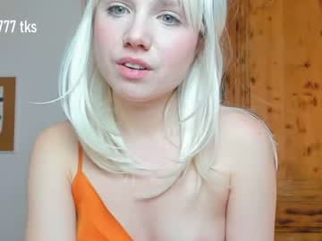 webcam girl stellawells live cam image #5248387