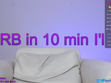 webcam girl sapphirealice live cam image #2846744