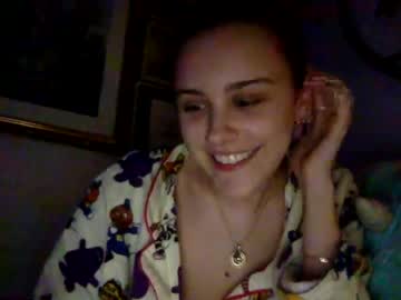 webcam girl brattyslutof live cam image #75735