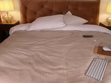 webcam girl roxy_blue_eyed_ live cam image #11086122