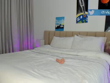 webcam girl amelie_bunny_real live cam image #5333178