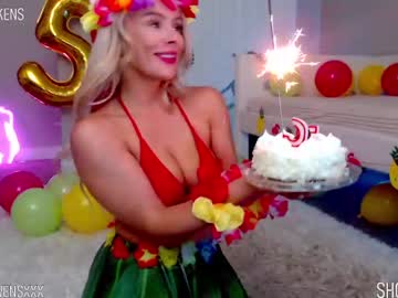 webcam girl oliviaowens live cam image #2704214