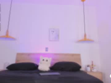 webcam girl bella__donne live cam image #12474657