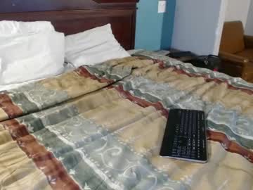 webcam man spoilsmash7 live cam image #266209