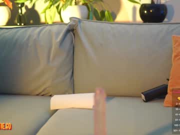 webcam girl _taylor_swift live cam image #7454026