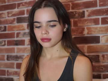 Cam for lindaclars