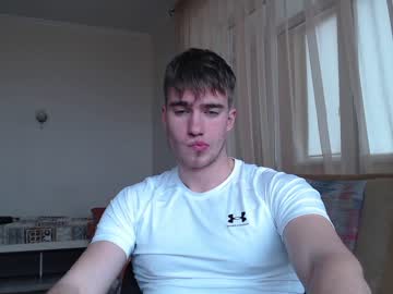 webcam man megamaxxxl live cam image #5842371