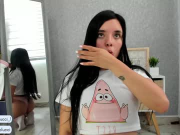 webcam girl pavlovacoluccii_ live cam image #2624252
