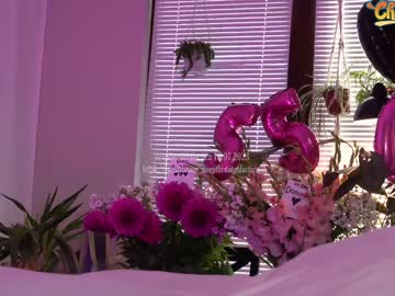 webcam girl _deepthroatgalactica live cam image #6509166