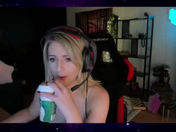 webcam girl kimilee22 live cam image #3468505