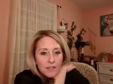 webcam girl joliexx41 live cam image #7634779