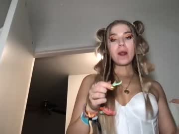 webcam girl blayzeenvy live cam image #5639711