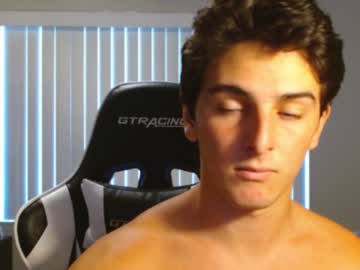 webcam man italianstalion1111 live cam image #4013914