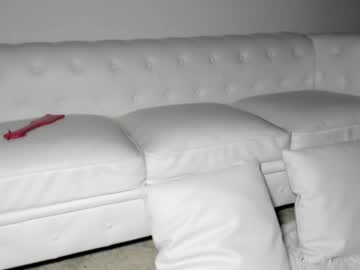 webcam girl lilbeccaxo live cam image #2177984