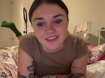 webcam girl queencassidyy live cam image #7501439