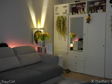 webcam girl _blackbee_ live cam image #7695285