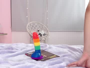 webcam girl little_effy18 live cam image #2158548