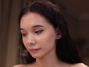 webcam girl riskyproject live cam image #9423557