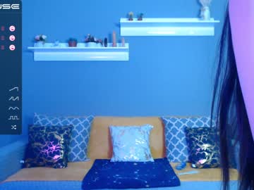 webcam girl little_v1rgin_angel live cam image #2814292
