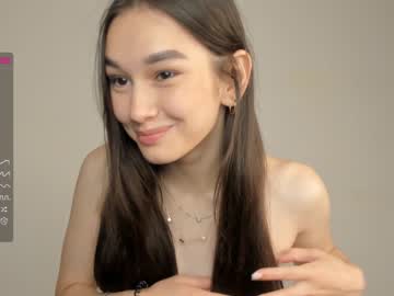 webcam girl juliepenningtona live cam image #6403473