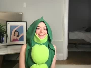webcam girl littlesugarpea live cam image #7701612