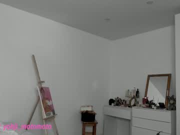 webcam girl maison_margielaaa live cam image #6894519