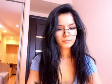 webcam girl akino_17 live cam image #1781255