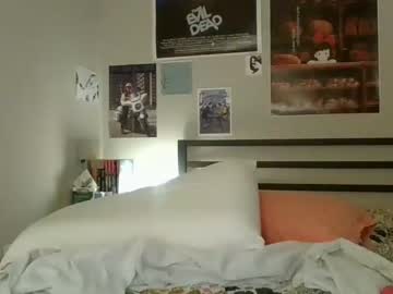 webcam girl into_the_panda live cam image #5706951