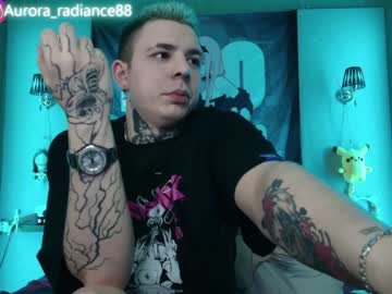 webcam couple aurora_radiance live cam image #8824178