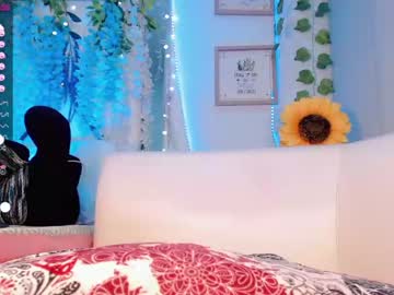 webcam tranny claudia_cooper live cam image #3474015