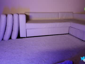 webcam girl hollyextra live cam image #8785582