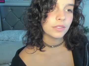 webcam girl lilbeccaxo live cam image #3781971