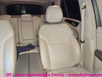 webcam girl zt0_ live cam image #9440470